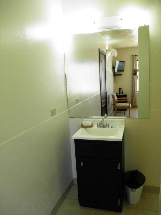 #52 Bungalow Seaside Hotel & Victors Rv Park 산 펠리페 외부 사진